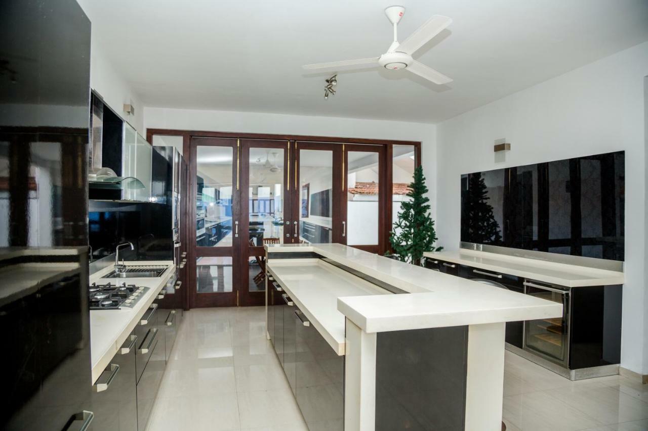 Villa Upper Dickson Галле Экстерьер фото